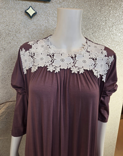 Rosella Long Nightgown w Flower Embroidery, Cocoa.