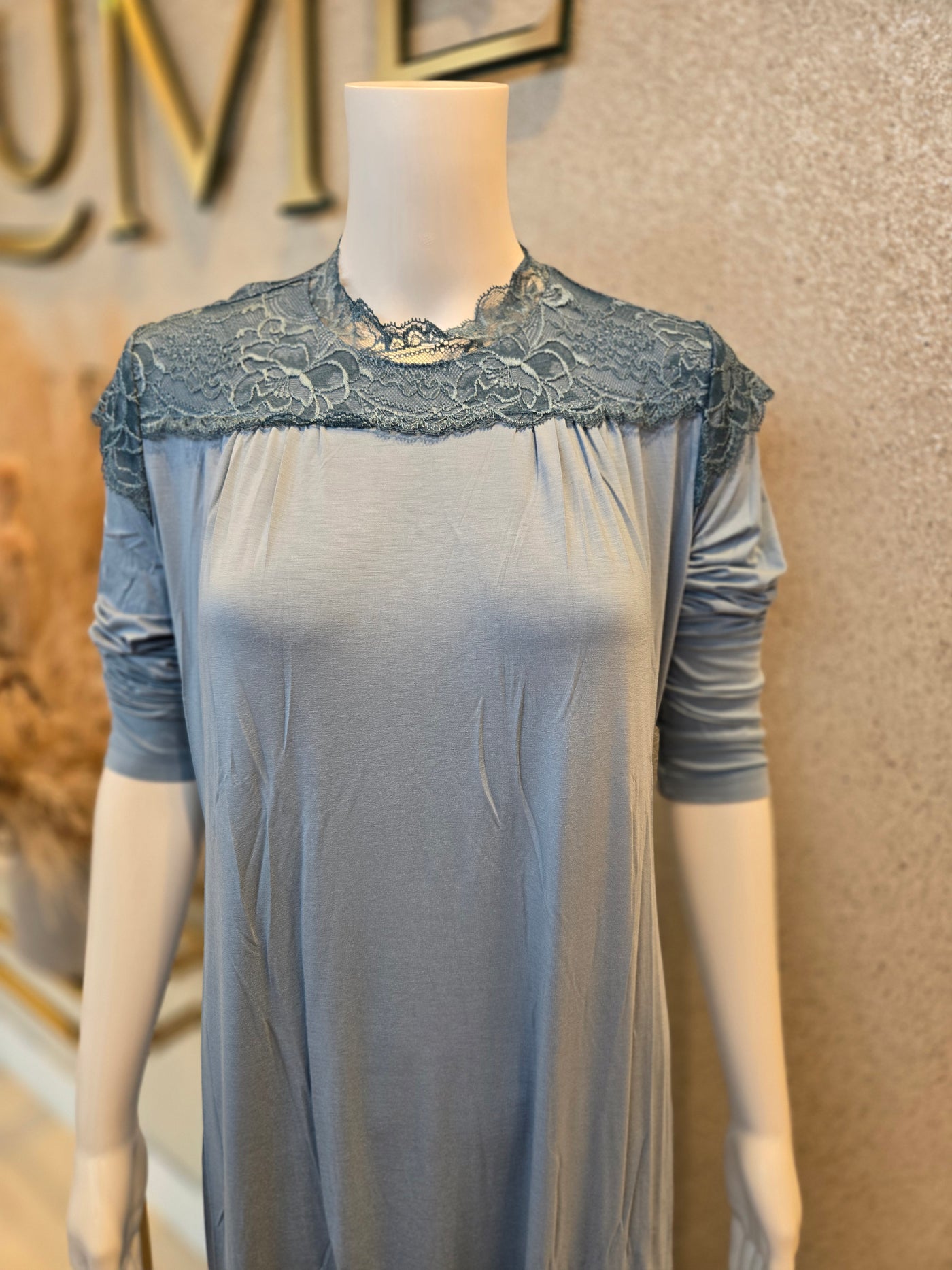 Rosella Neck Shoulder Lace Nightgown, Pink, Ocean Blue