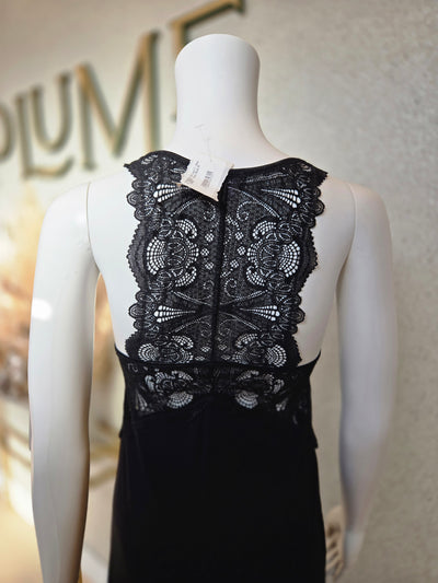 Fleur't Lace T-Back Gown 633