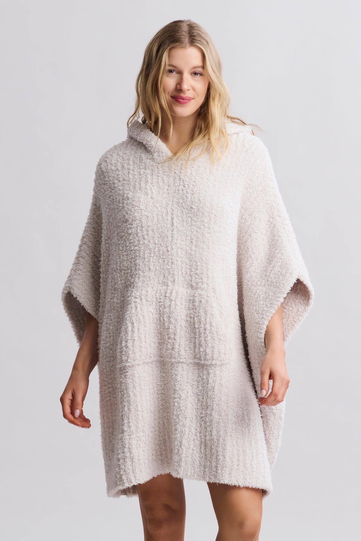 Barefoot Dreams The Cozy, Almond