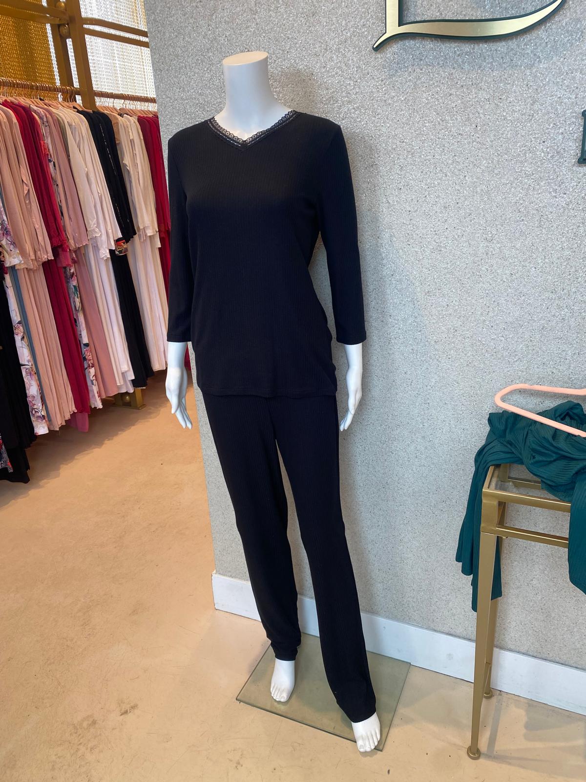 V3 Rosie Pajamas Ribbed, Black