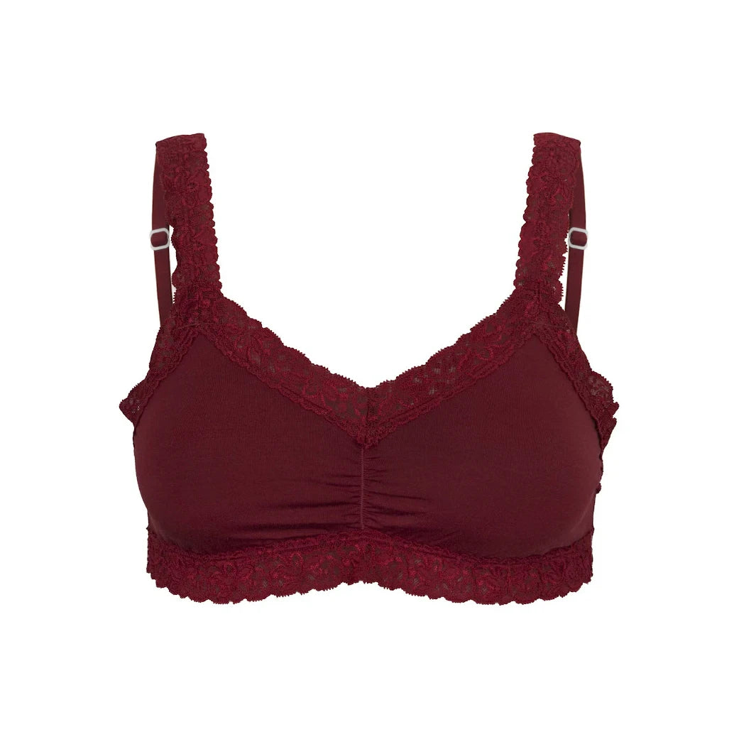 She Intimates Iconic Lace Bralette, Cabernet