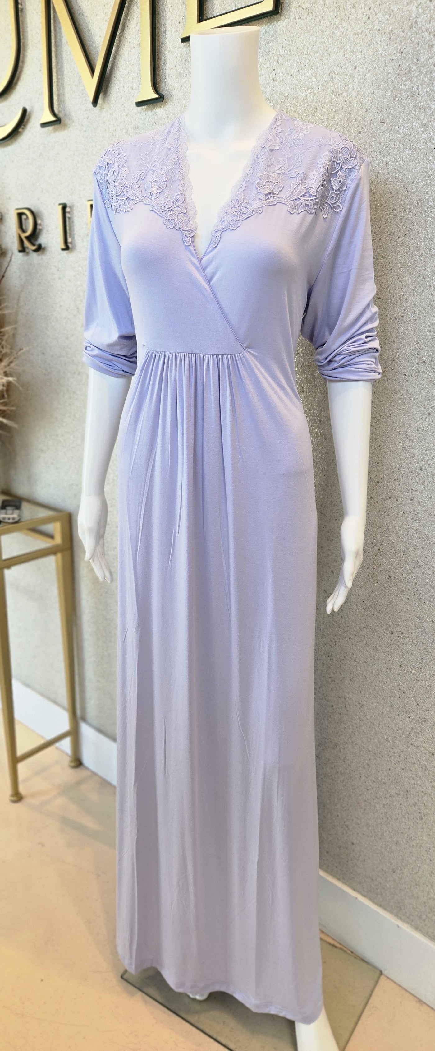 Verdiani Donna Embroidered Crossover Nightgown, Lavanda