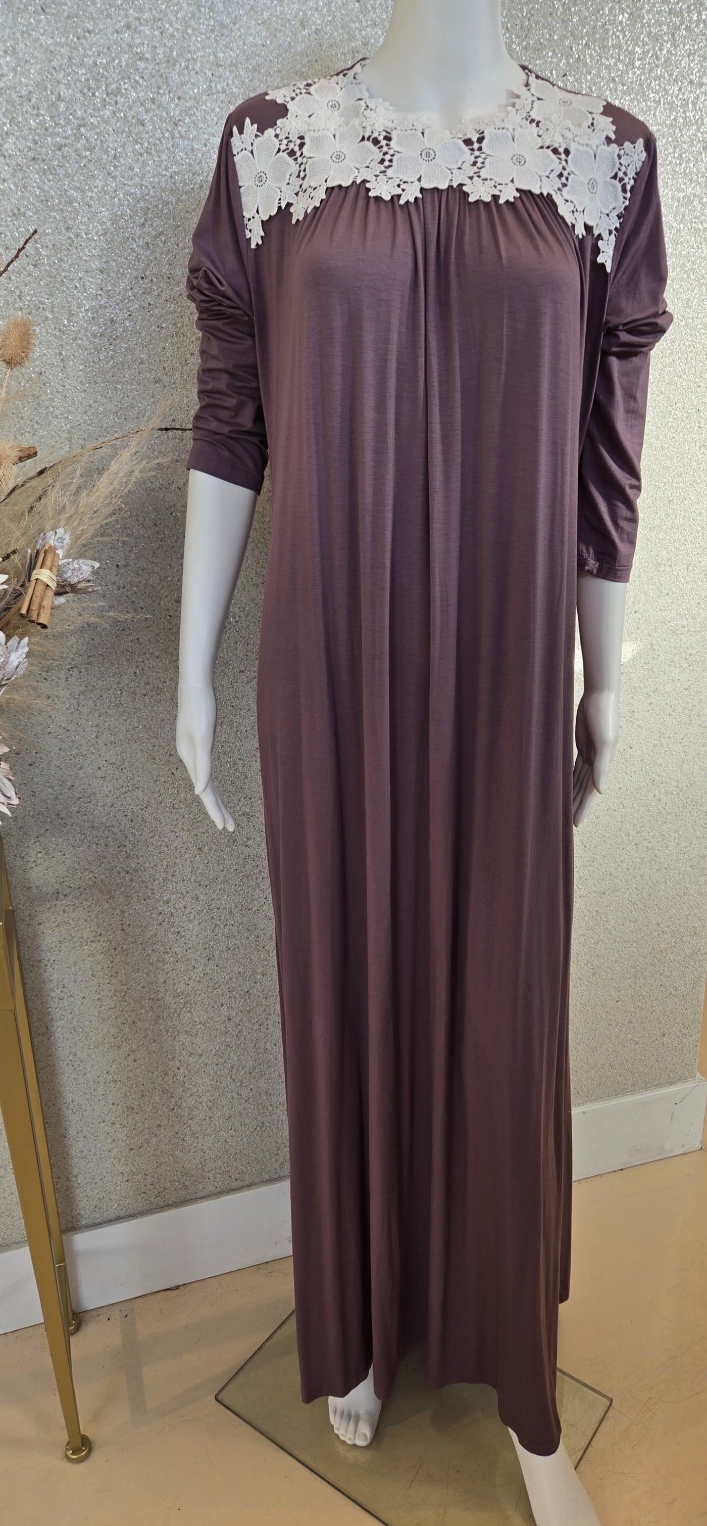 Rosella Long Nightgown w Flower Embroidery, Cocoa.