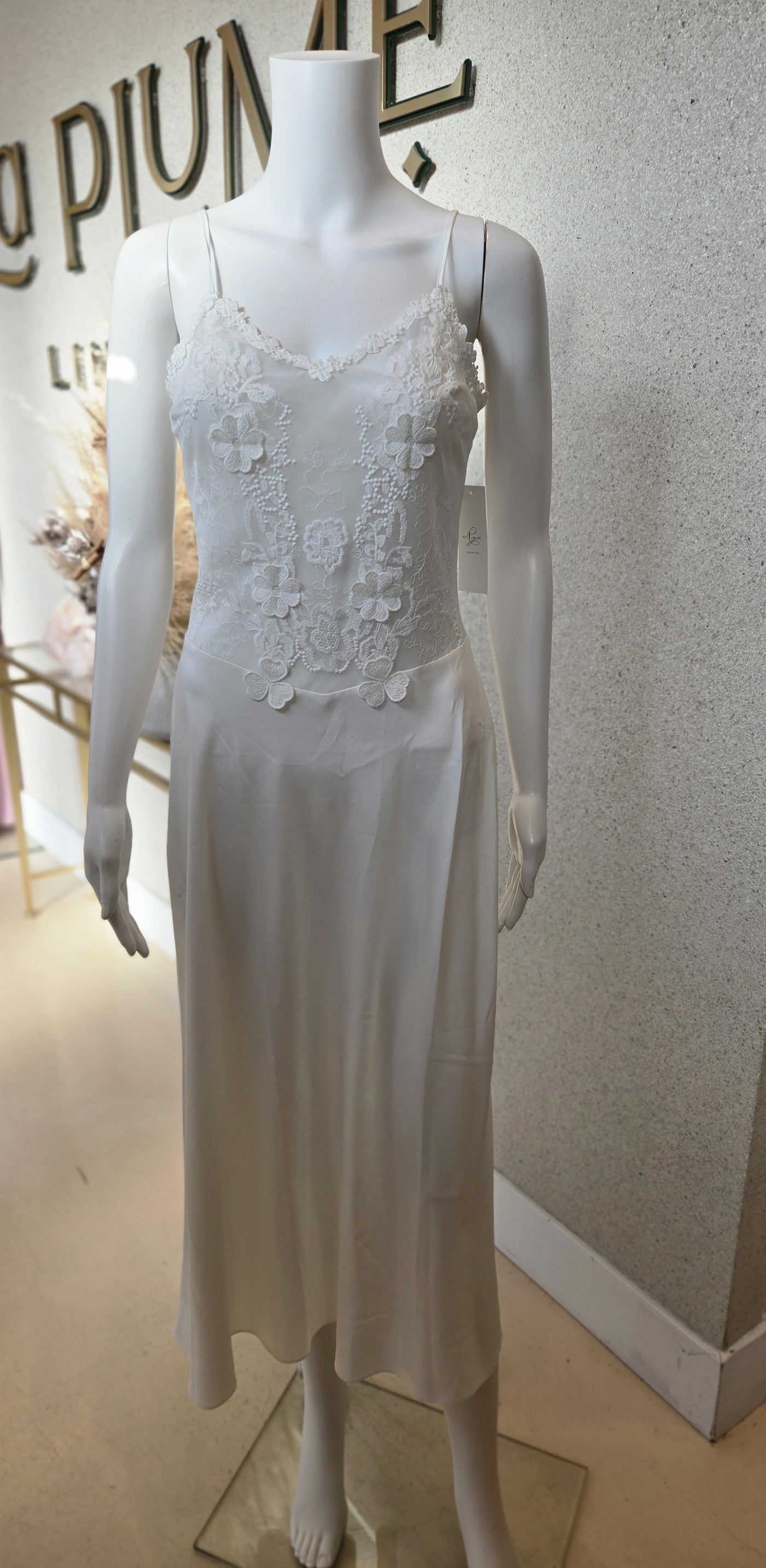 Rya Collection Lisbon Gown With Lining , Ivory