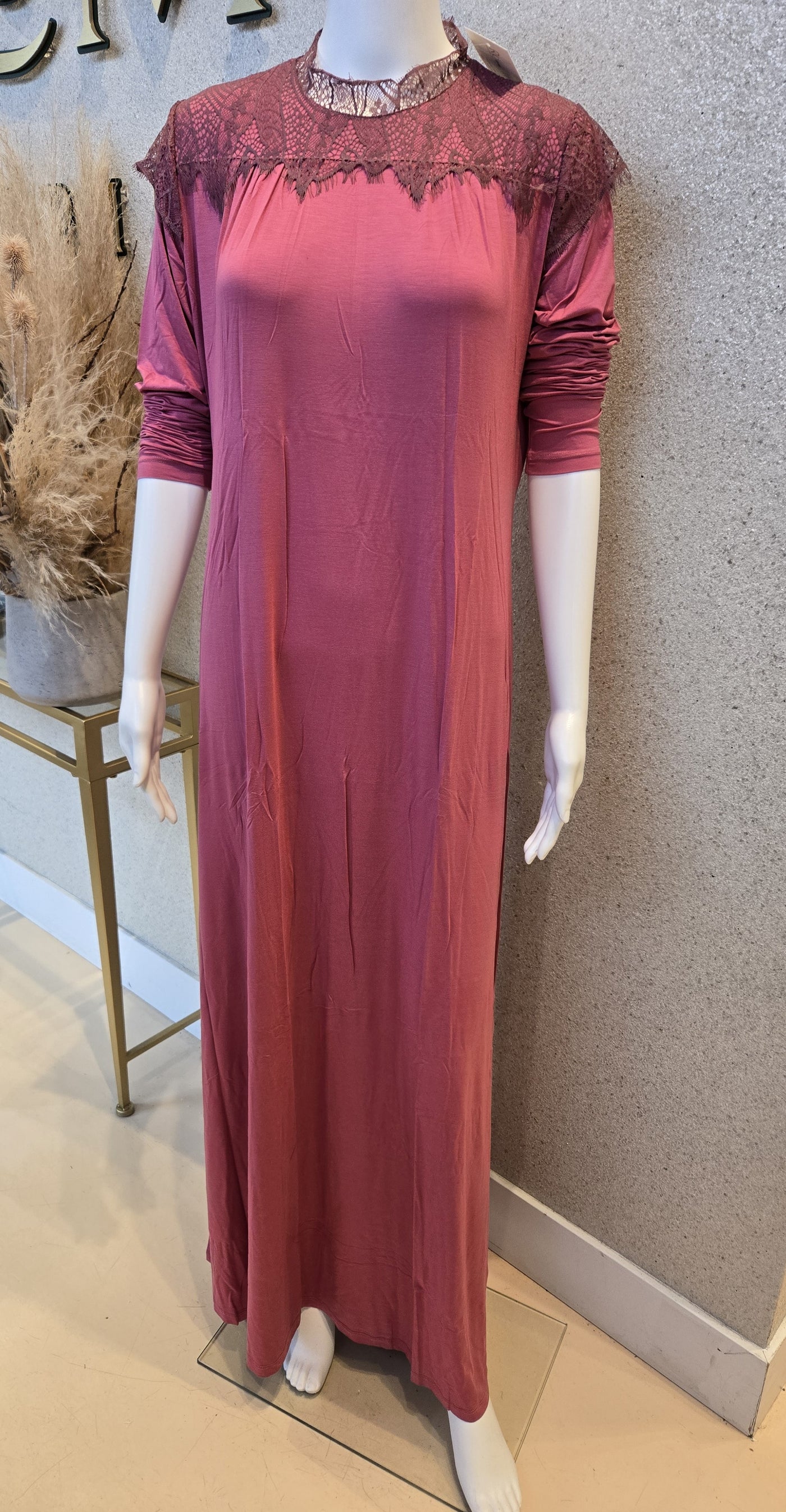 Rosella Lace Detail Nightgown, Strawberry, Plum