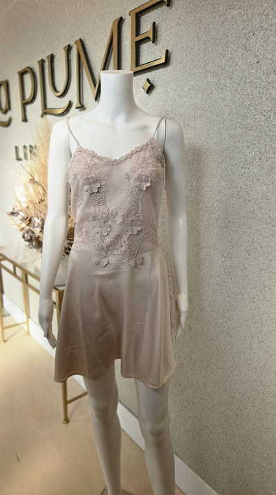 RYA Collection Lisbon Chemise With Lining , Champagne